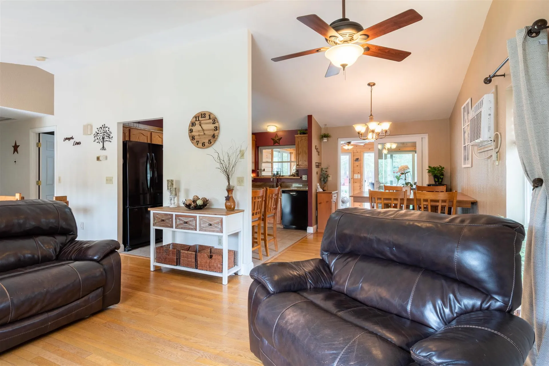 30 Sanborn Street Danville NH 03819