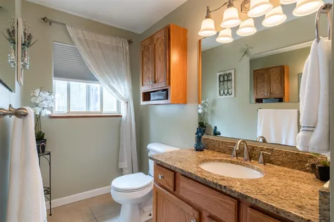 30 Sanborn Street Danville NH 03819