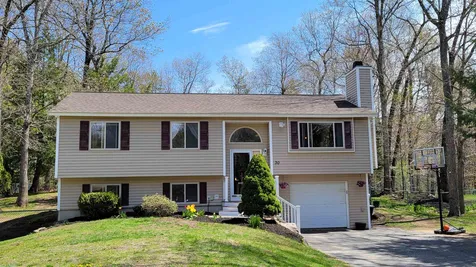 30 Sanborn Street Danville NH 03819