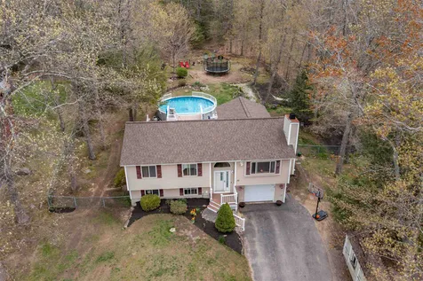 30 Sanborn Street Danville NH 03819