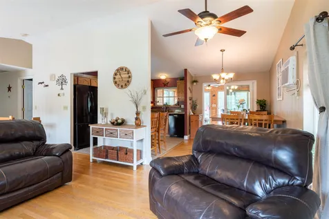 30 Sanborn Street Danville NH 03819
