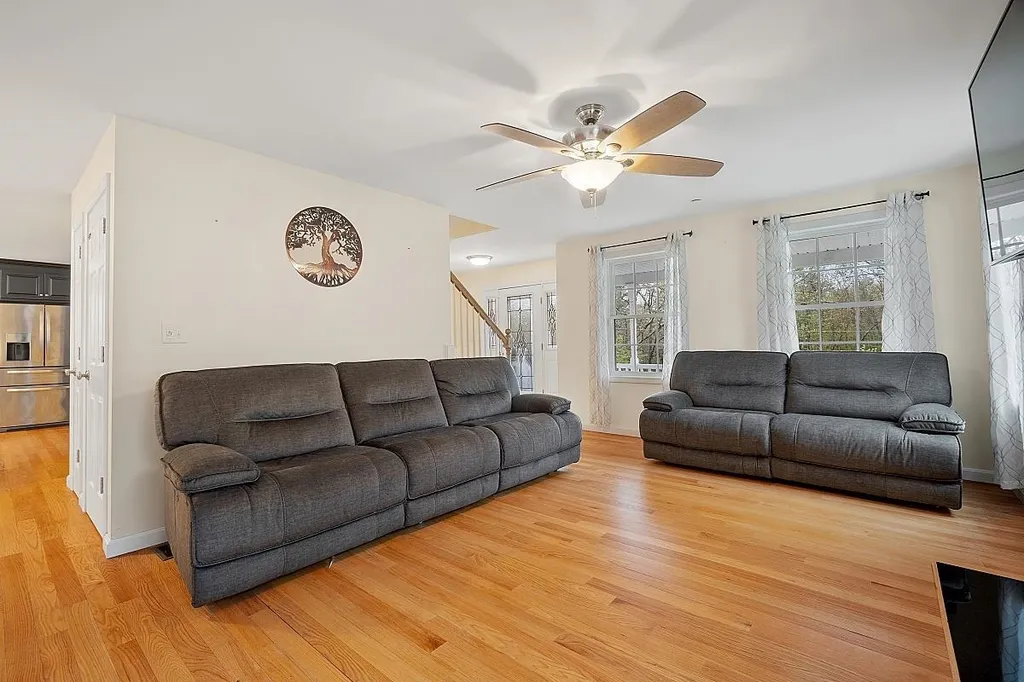 57 Rockrimmon Road Kingston NH 03848