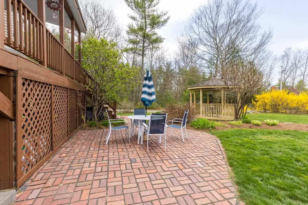 298 Bell Marsh Road York ME 03909
