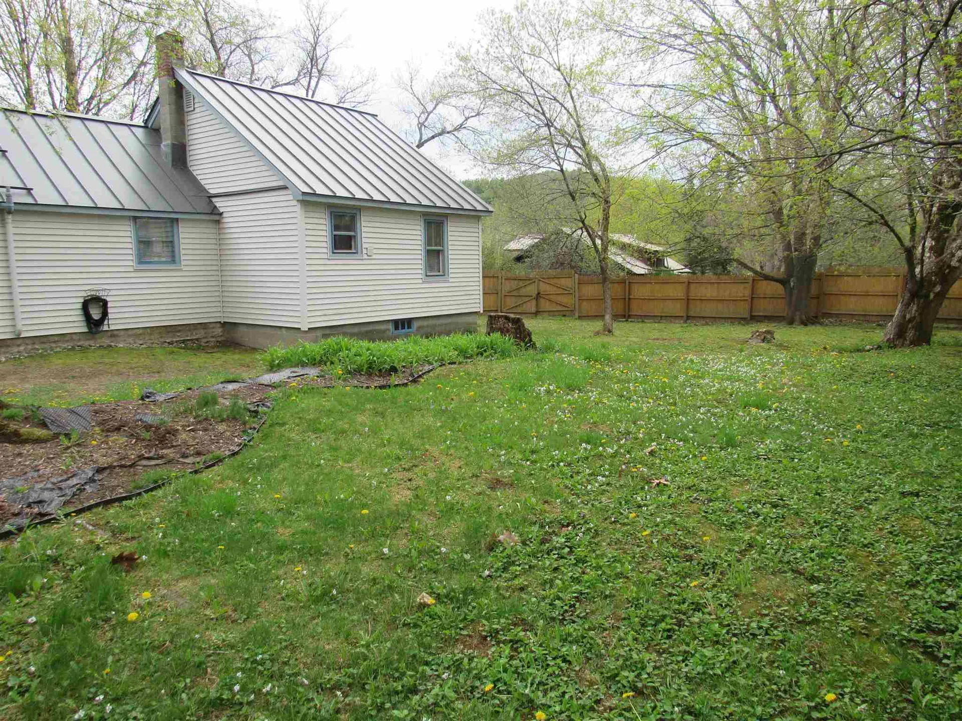 22 Second Street Claremont NH 03743