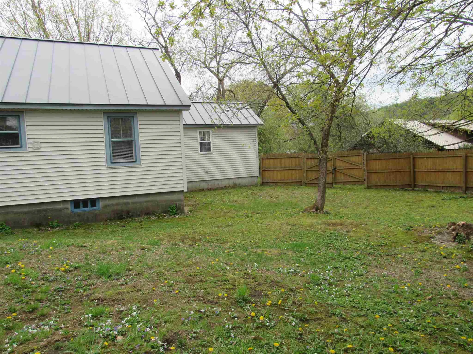 22 Second Street Claremont NH 03743