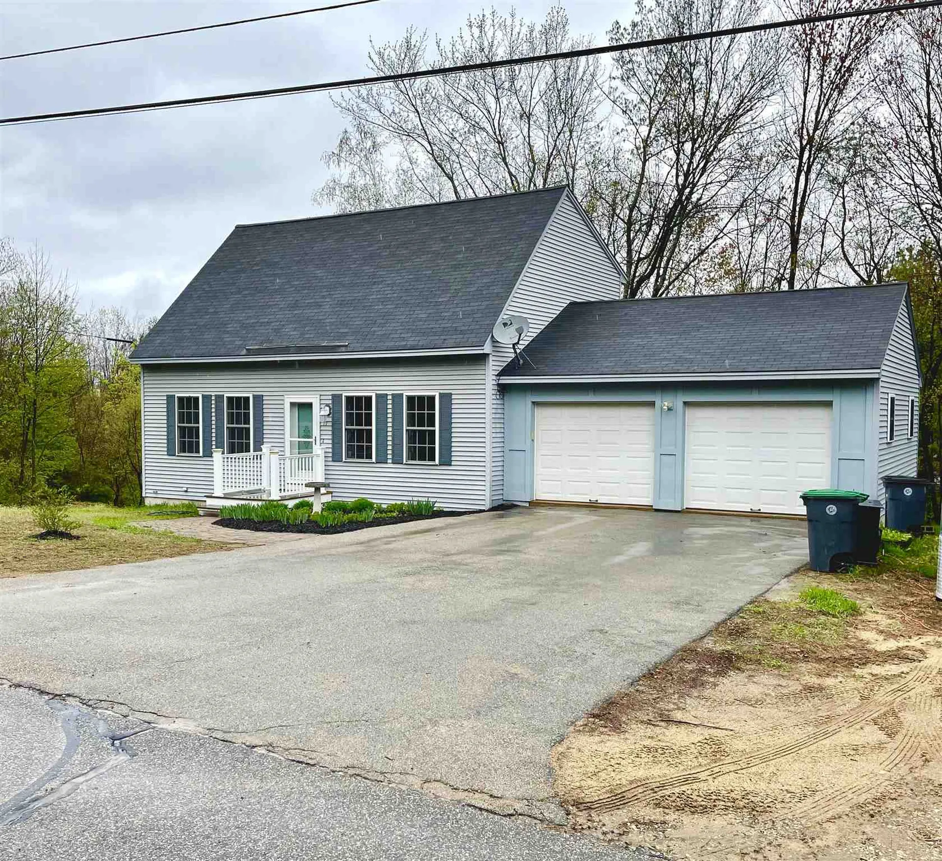 17 Springer Road Hooksett NH 03106