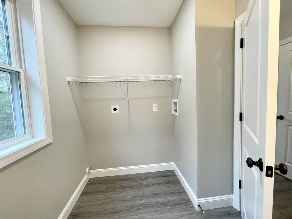 77 Jonathan Avenue Rochester NH 03839