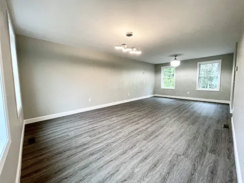 77 Jonathan Avenue Rochester NH 03839
