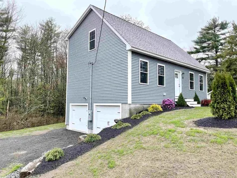 77 Jonathan Avenue Rochester NH 03839