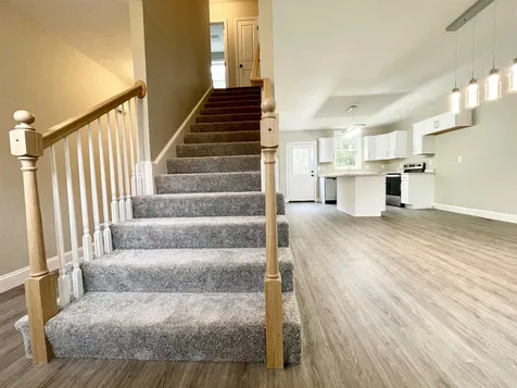 77 Jonathan Avenue Rochester NH 03839