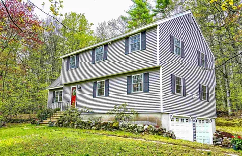 9 Honeybrook Lane Amherst NH 03031
