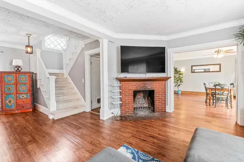 588 Hanover Street Manchester NH 03104