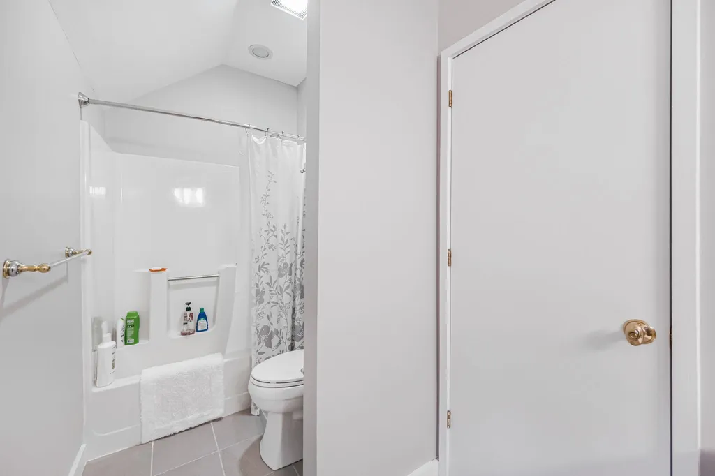 24 Bridgeview Road Lincoln NH 03251