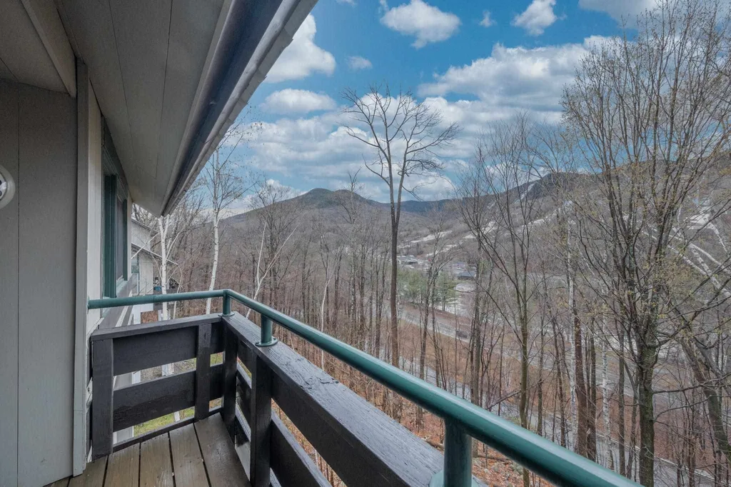 24 Bridgeview Road Lincoln NH 03251