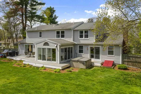 98 Musquash Road Hudson NH 03051