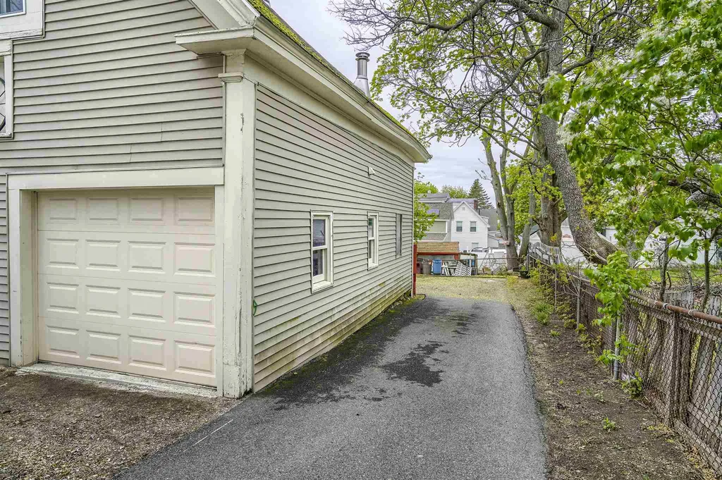 436 Merrimack Street Manchester NH 03103
