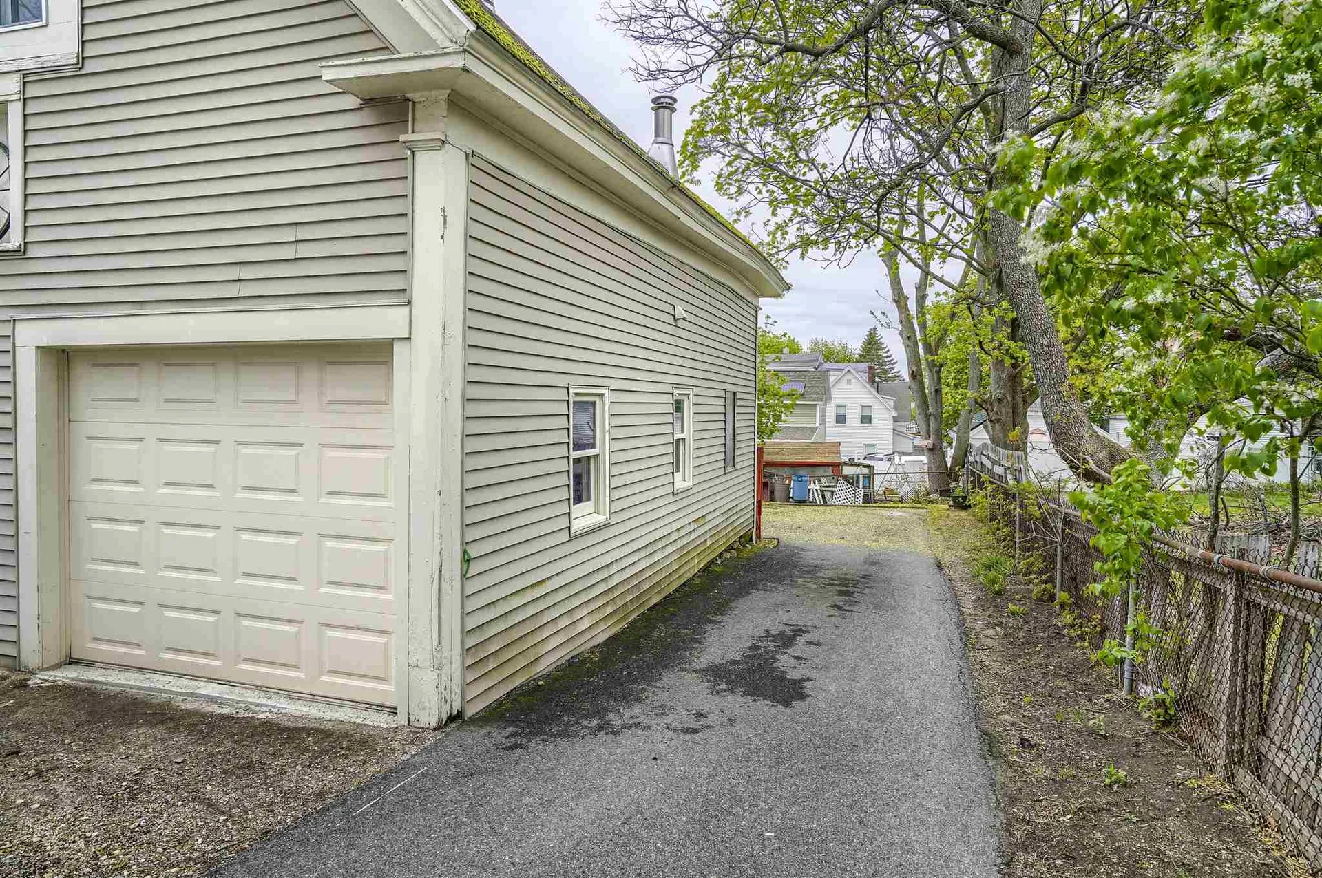 436 Merrimack Street Manchester NH 03103