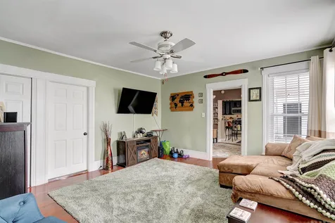 436 Merrimack Street Manchester NH 03103