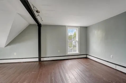 436 Merrimack Street Manchester NH 03103