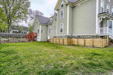 436 Merrimack Street Manchester NH 03103