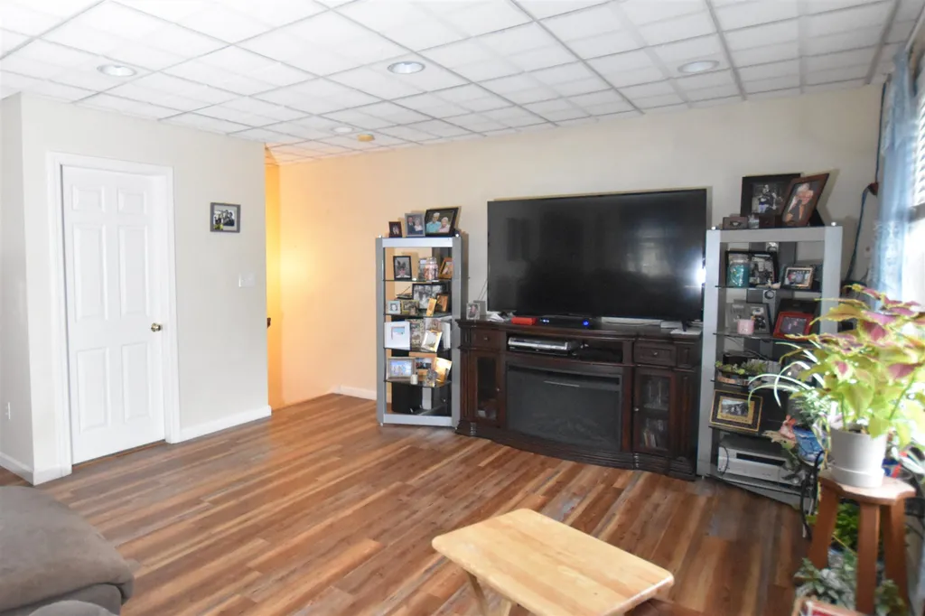 15 Janet Street Rochester NH 03867