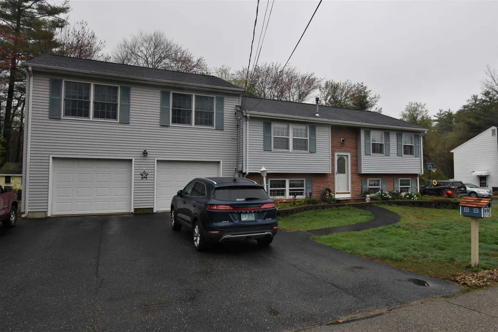 15 Janet Street Rochester NH 03867