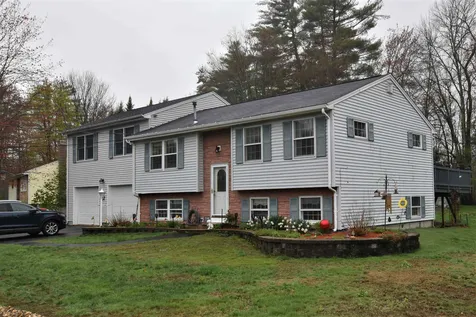 15 Janet Street Rochester NH 03867