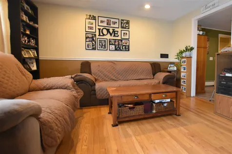 15 Janet Street Rochester NH 03867