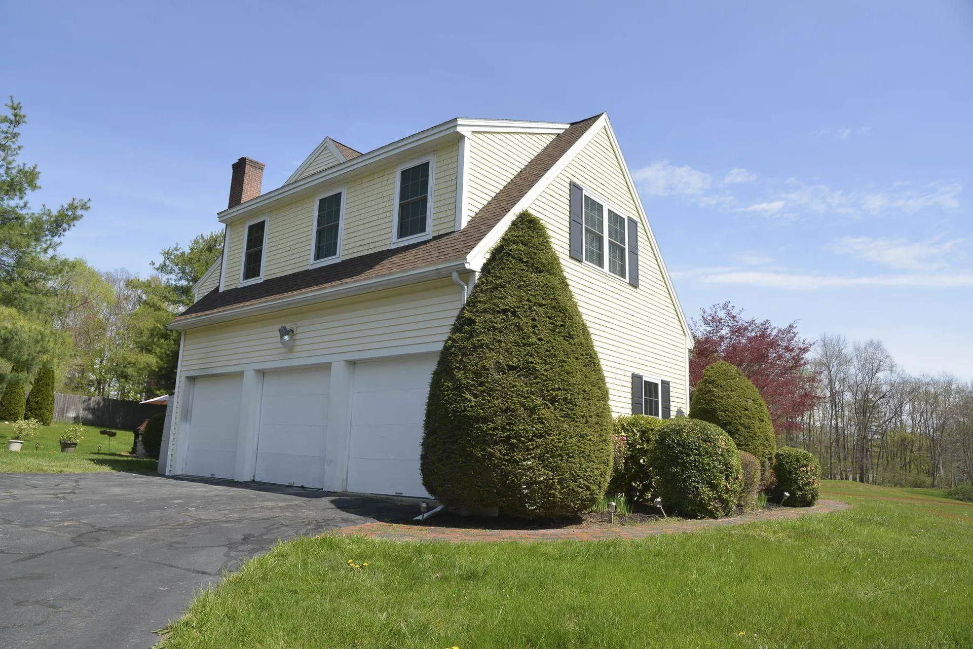 3 Hillcrest Drive Hampton Falls NH 03844