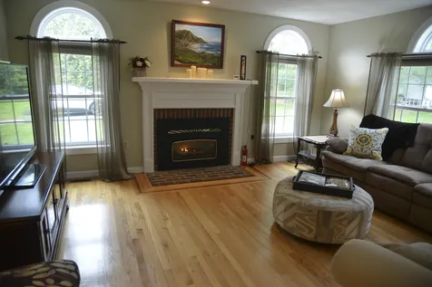 3 Hillcrest Drive Hampton Falls NH 03844