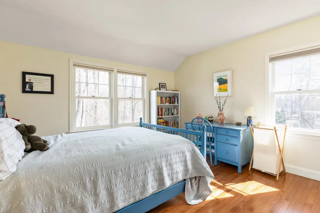 6 Dearborn Brook Circle Exeter NH 03833