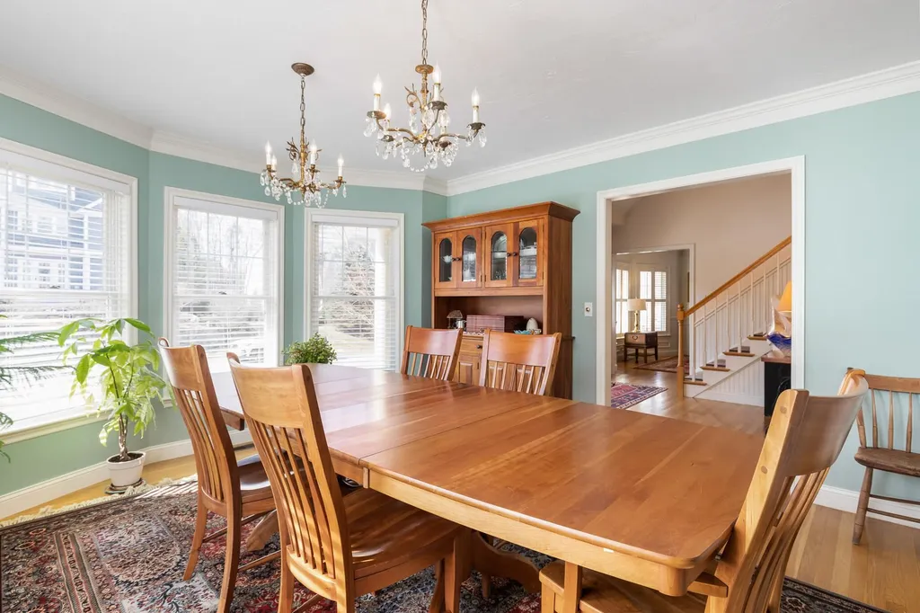 6 Dearborn Brook Circle Exeter NH 03833