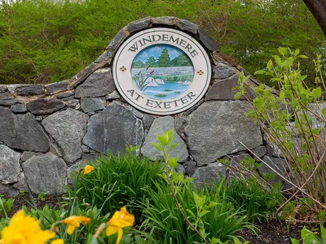 6 Dearborn Brook Circle Exeter NH 03833
