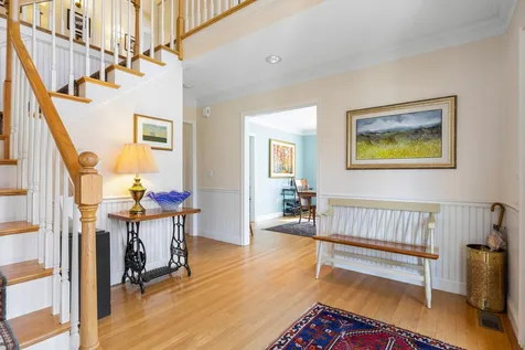 6 Dearborn Brook Circle Exeter NH 03833