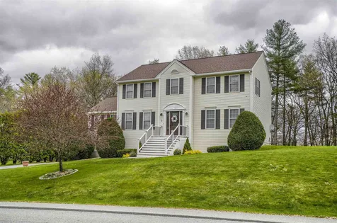 5 Hickory Hill Road Pelham NH 03076
