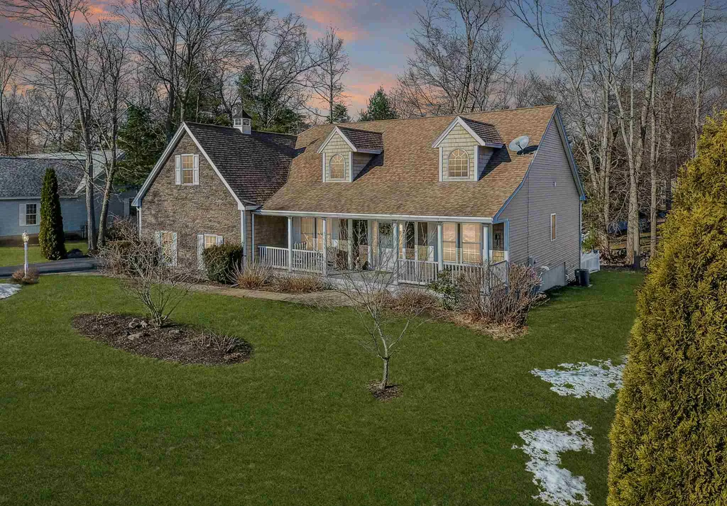 3 Katie Lane Hampton NH 03842