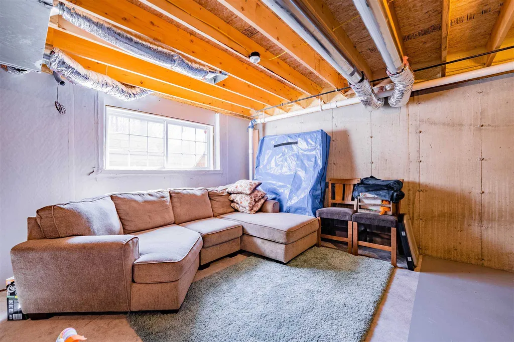 82 Brooke Lane Colchester VT 05446