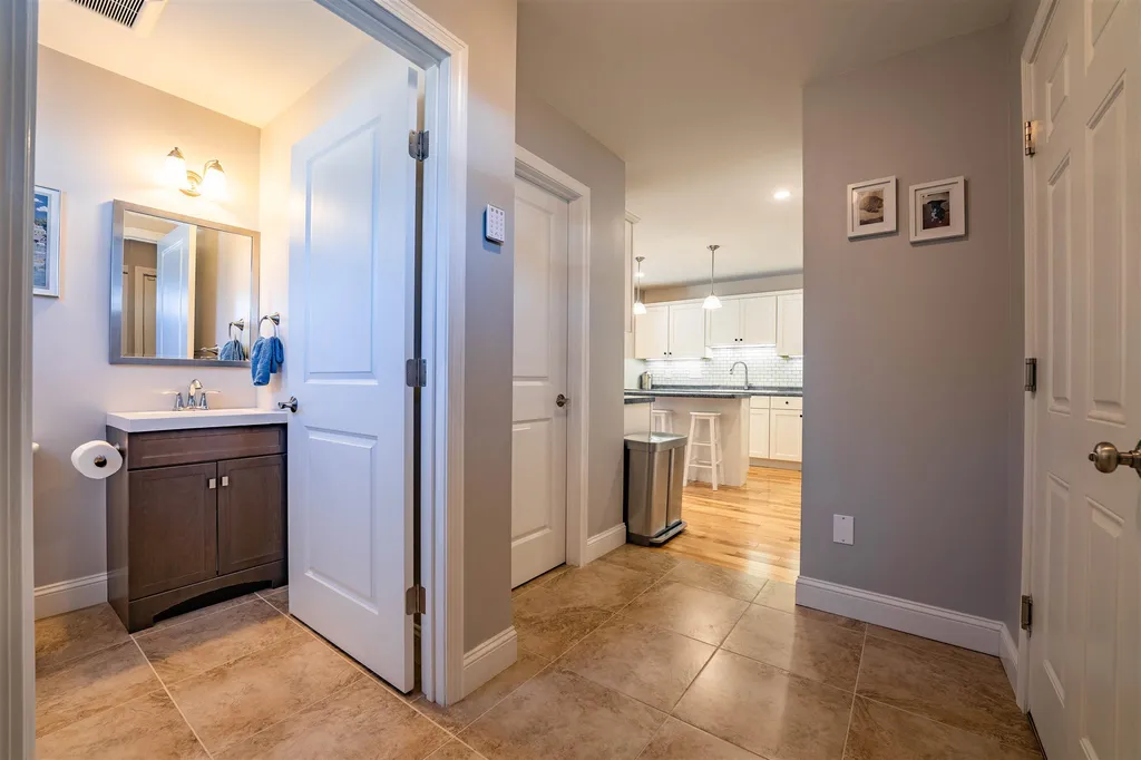 82 Brooke Lane Colchester VT 05446