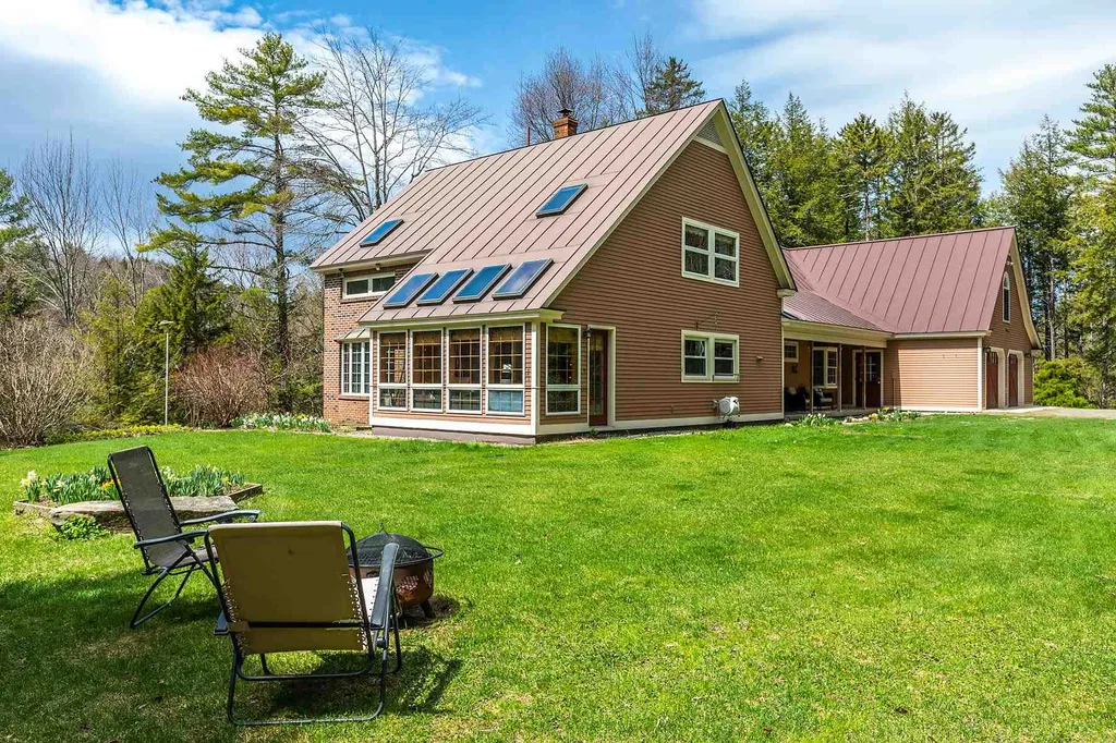 424 Johnson Hill Road Royalton VT 05068