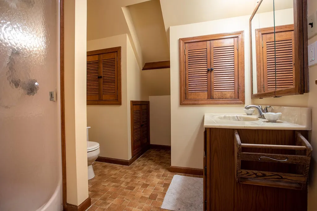 424 Johnson Hill Road Royalton VT 05068