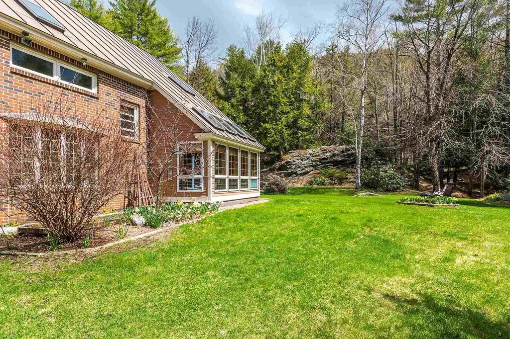 424 Johnson Hill Road Royalton VT 05068