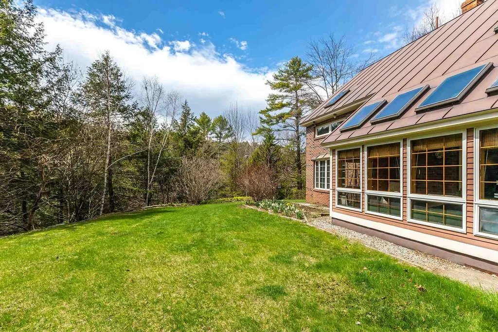 424 Johnson Hill Road Royalton VT 05068