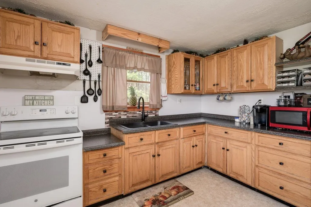 24 Joseph Drive Rochester NH 03839