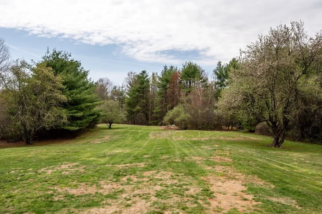 24 Joseph Drive Rochester NH 03839