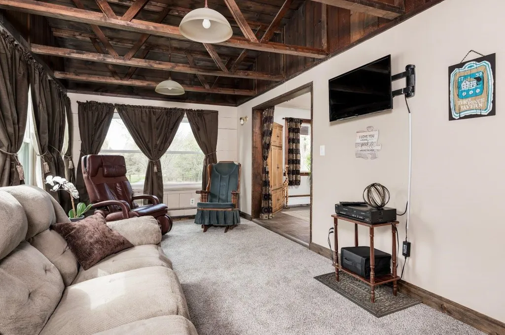 24 Joseph Drive Rochester NH 03839