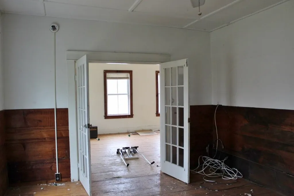 2069 Vt Route 106 Weathersfield VT 05151