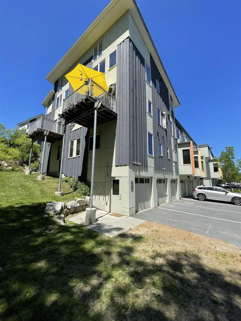 23 Granite Lane Hanover NH 03755