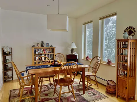 23 Granite Lane Hanover NH 03755