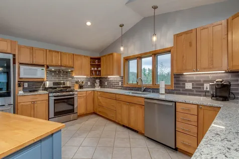 187 Elm Street Concord NH 03303