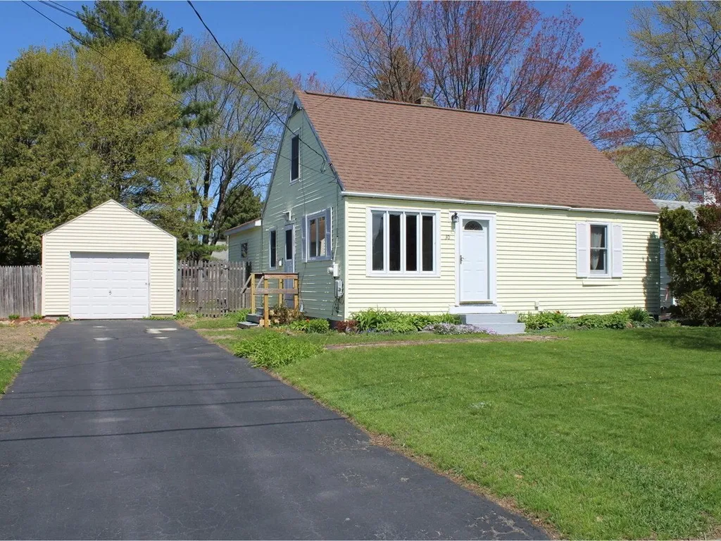 30 Algird Street Burlington VT 05408